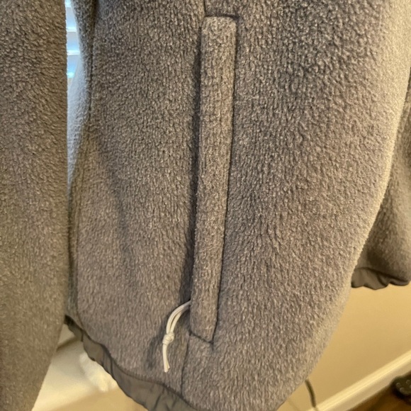 The North Face Gray Denali Fleece Jacket - Picture 8 of 14